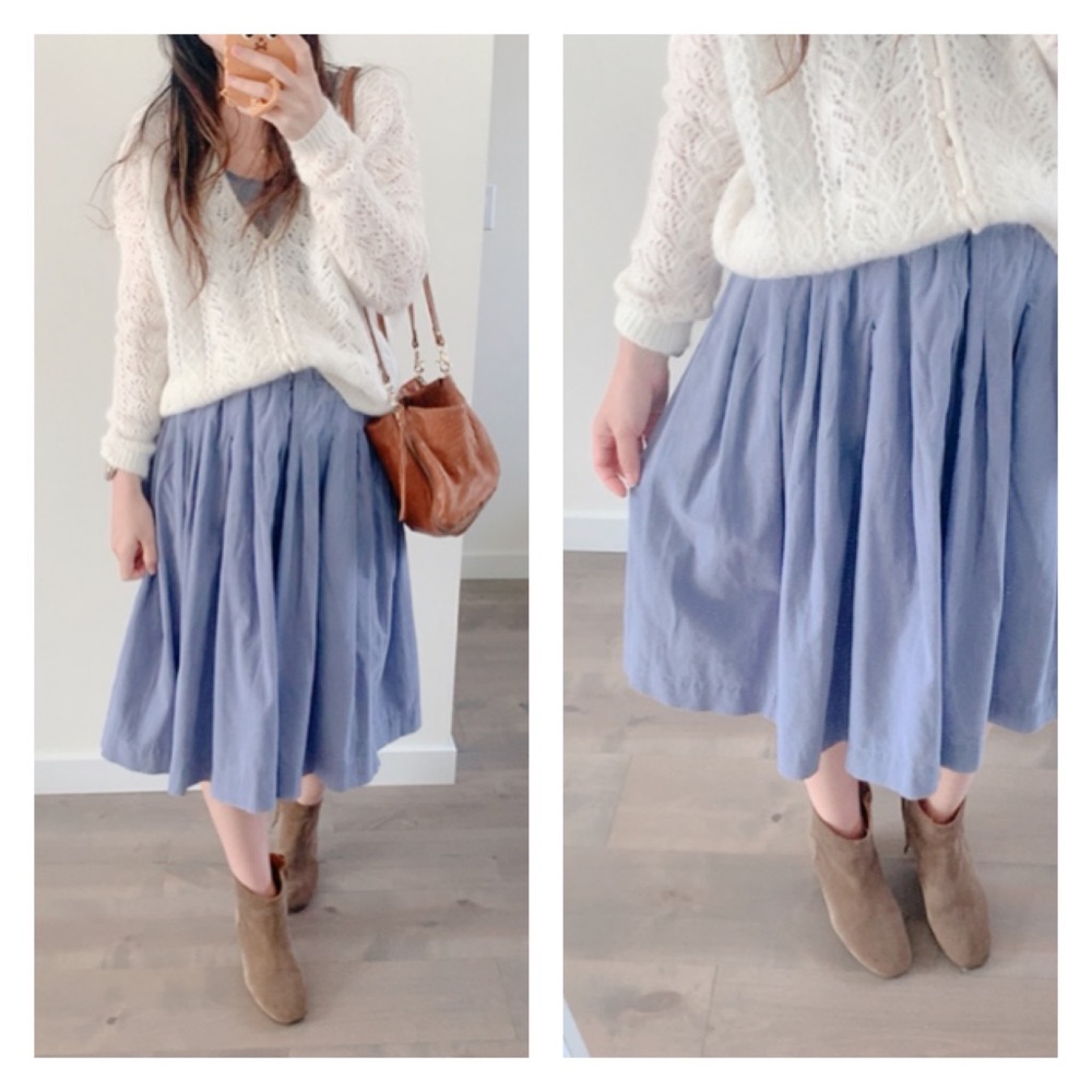 Blue Midi A-Line Skirt with Pleats